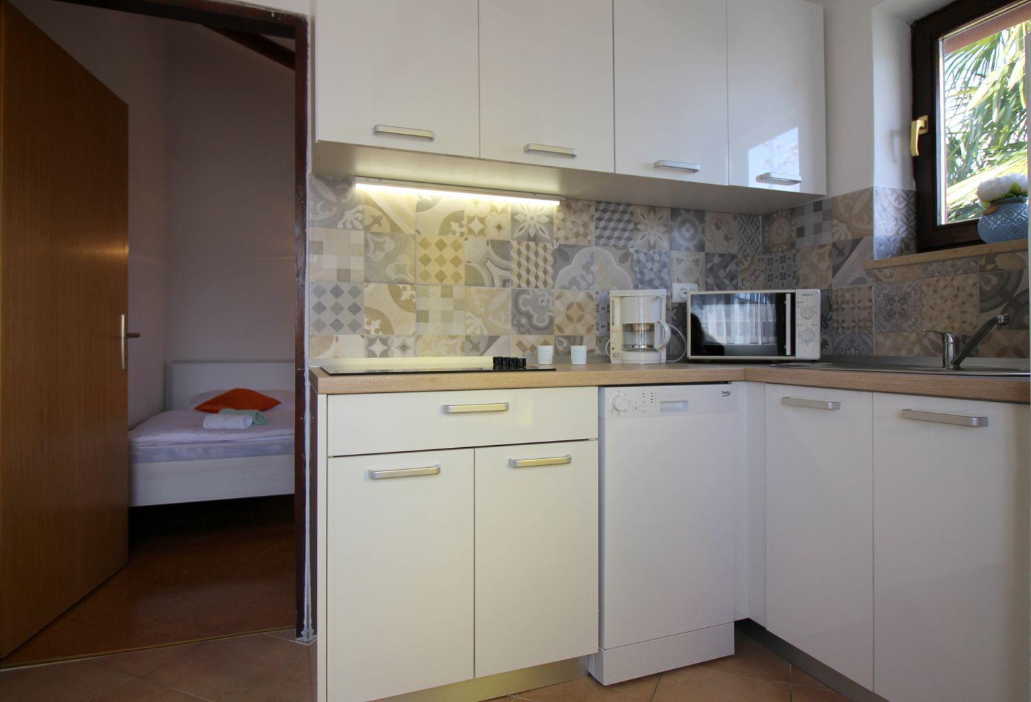 Charmantes Mit Privatem Balkon, Privatparkplatz, Wifi Und Nur 700 Meter Zum Apartment *