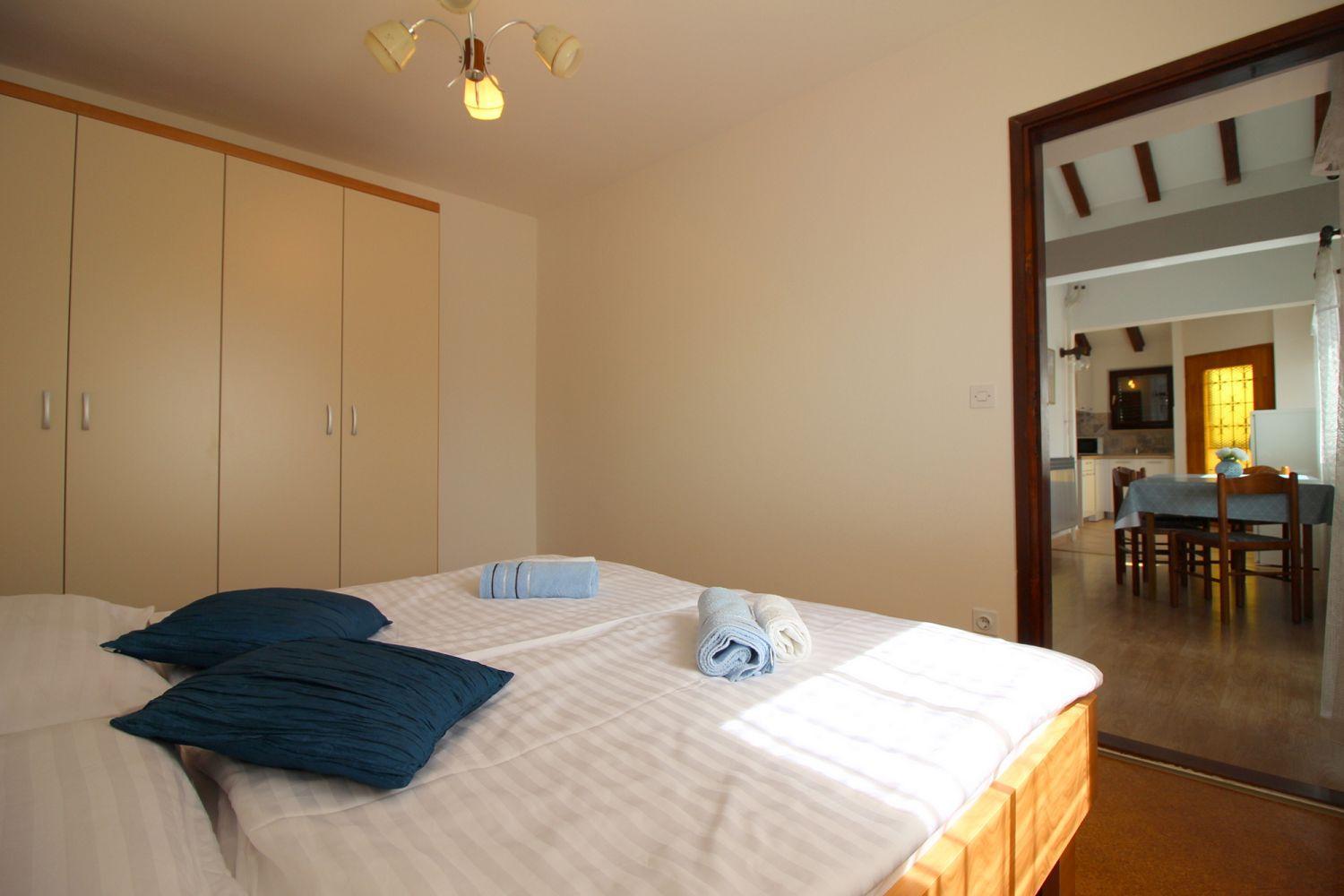 Charmantes Mit Privatem Balkon, Privatparkplatz, Wifi Und Nur 700 Meter Zum Apartment Poreč